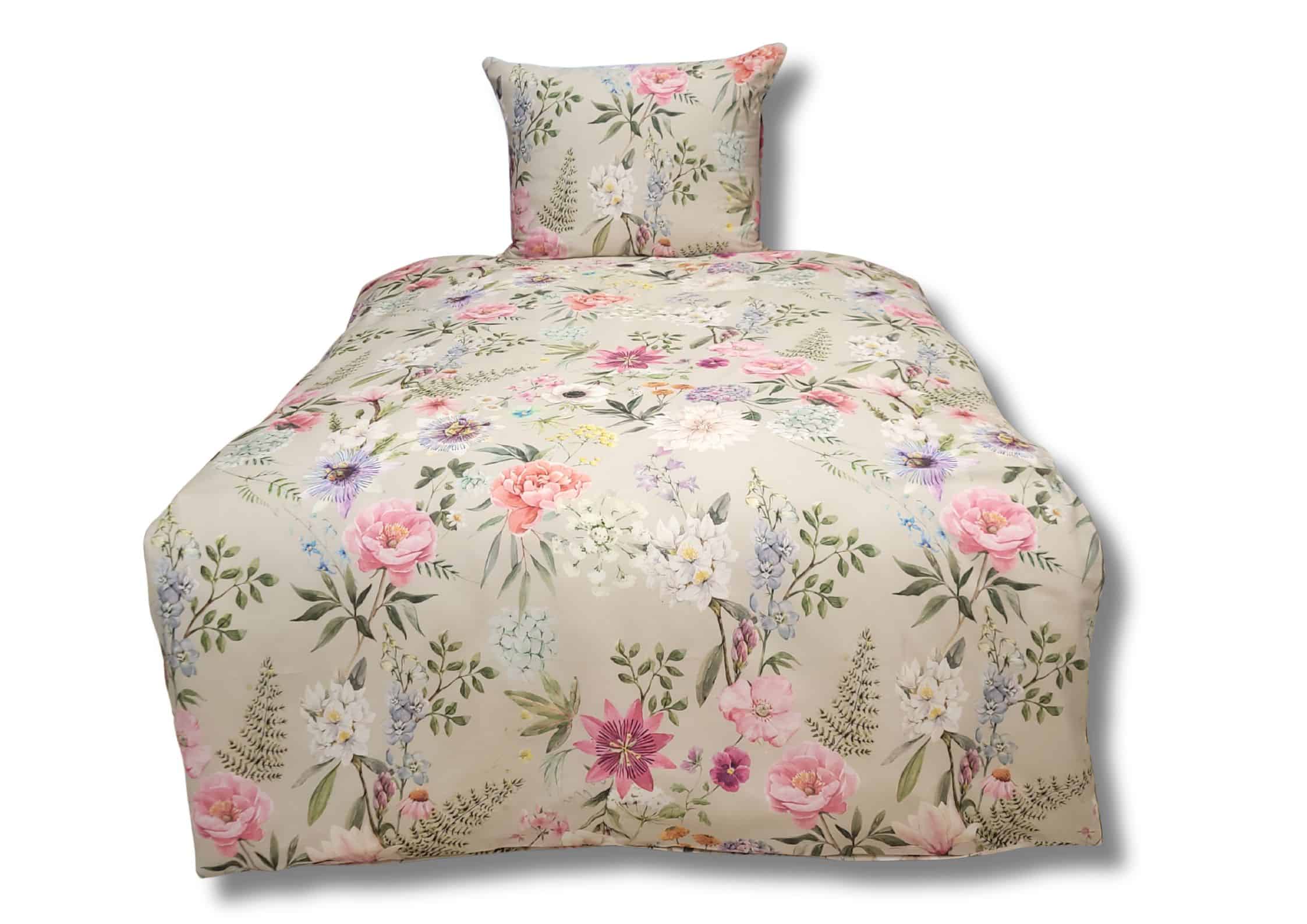 17R1 PIEVA KT1529 3D satino patalynes komplektas KURIMA pagaminta LT CT25 (2) 3D (digital) satino patalynės komplektas (Kurima.lt)